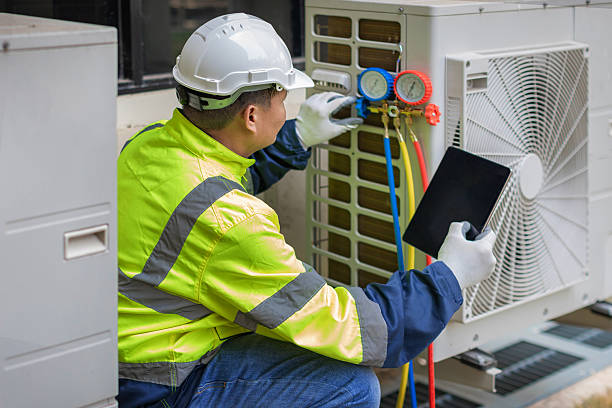 Professional Hvac technician working in Franklin Park, NJ